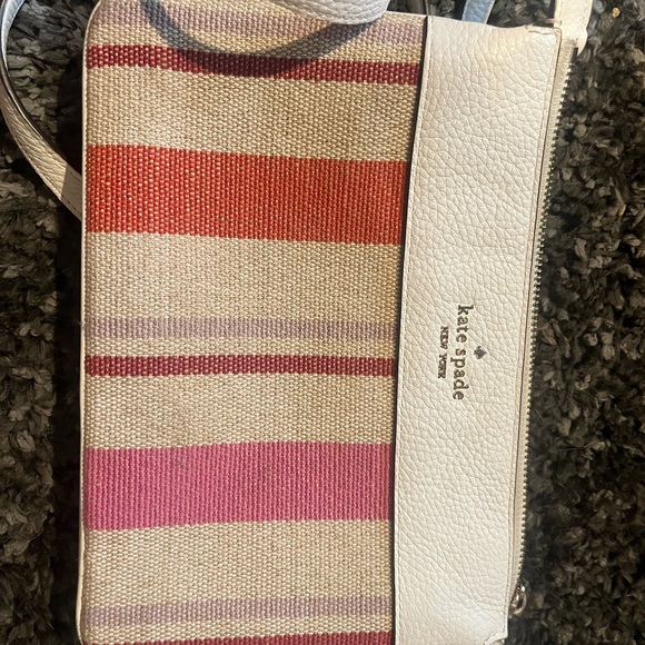 Multiple Kate Spade purses, and Michael Kors, purses all are like new condition - Picture 12 of 15